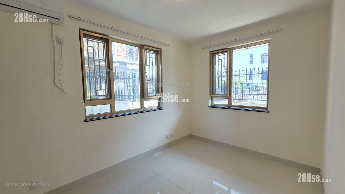 村屋 租盘 3 房 , 2 浴室