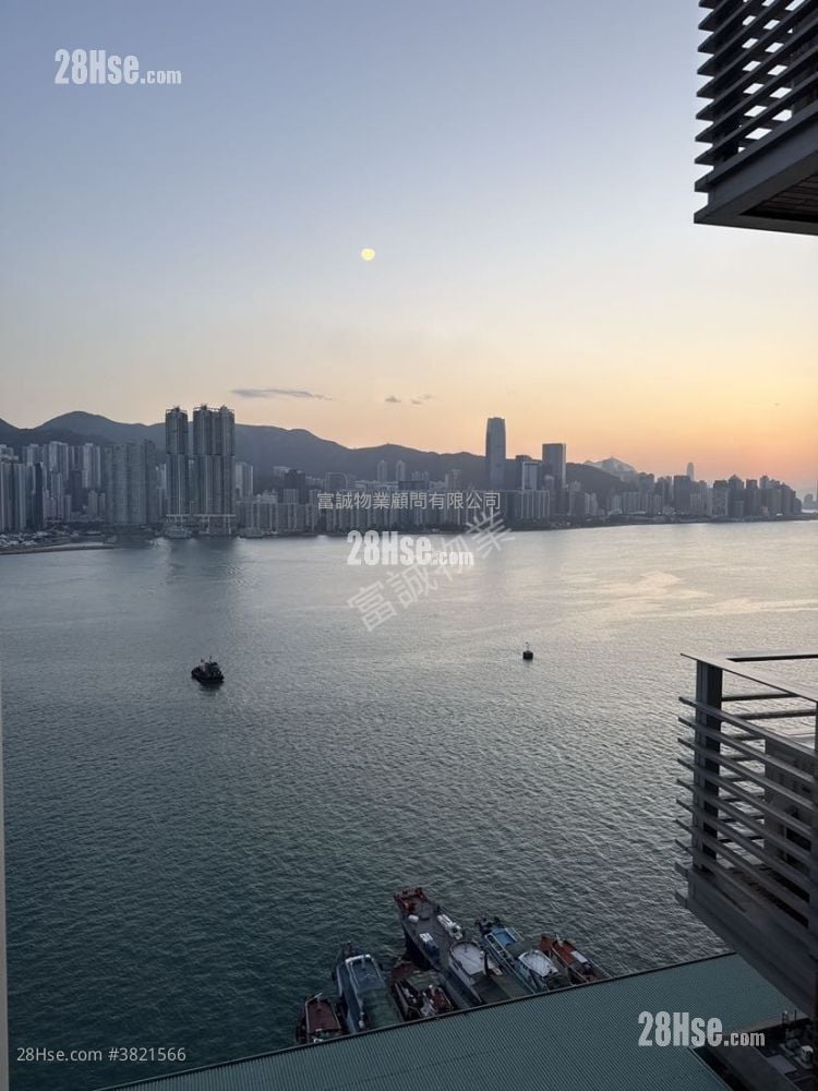 The Coast Line Sell 2 Bedrooms , 1 Bathroom 468 ft²