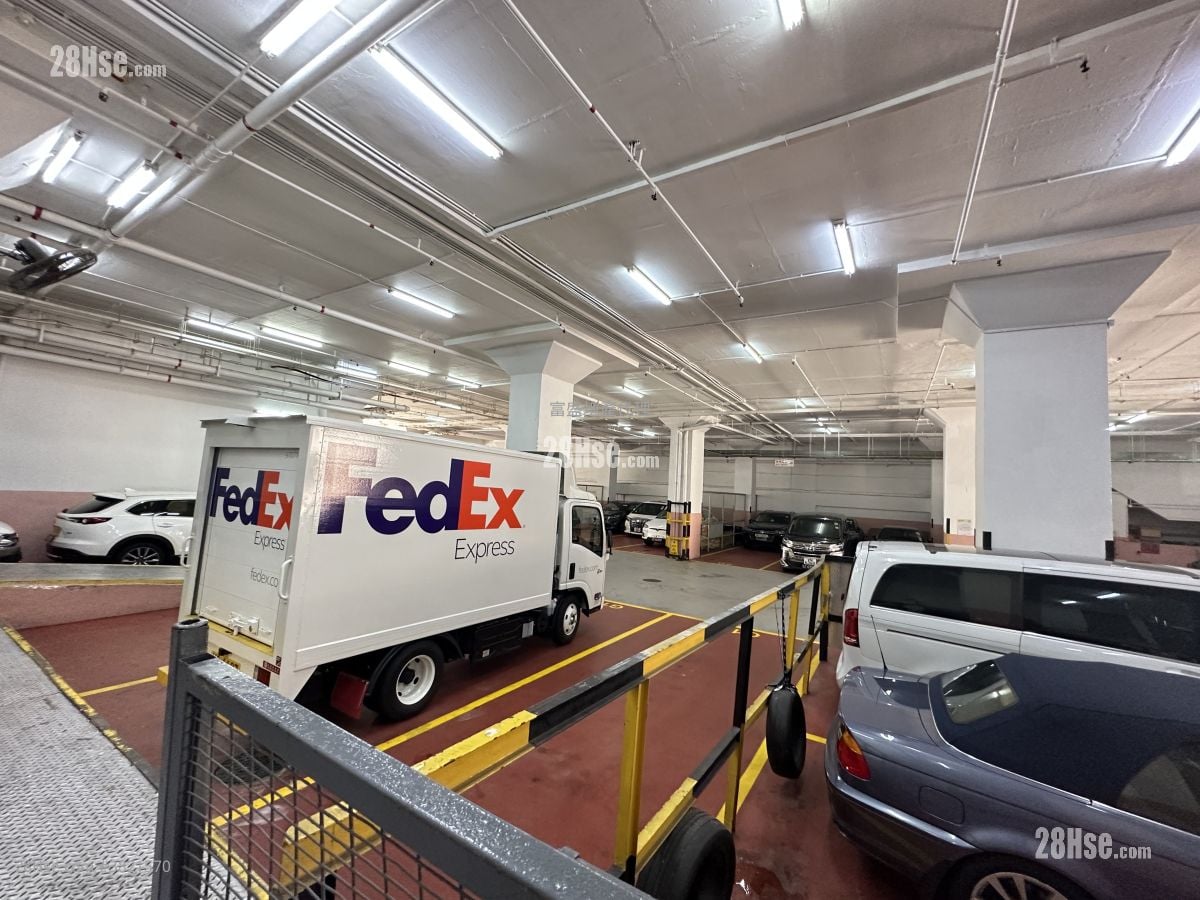 新昌工業大廈 租盤 1 廁所