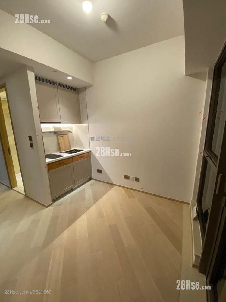 One East Coast Rental Studio 201 ft²