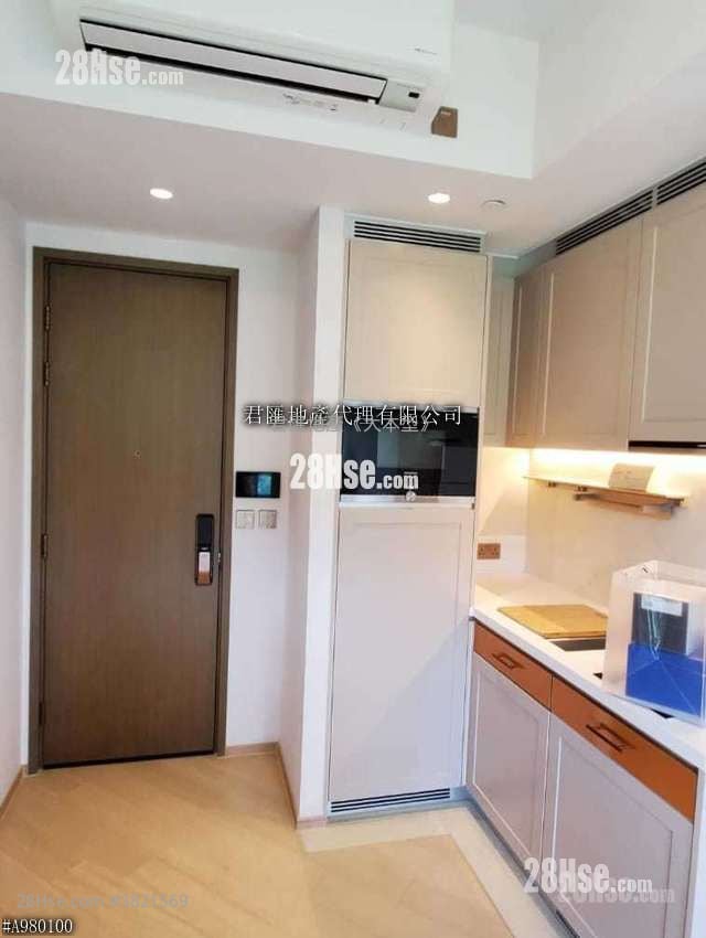 One East Coast Rental Studio 201 ft²