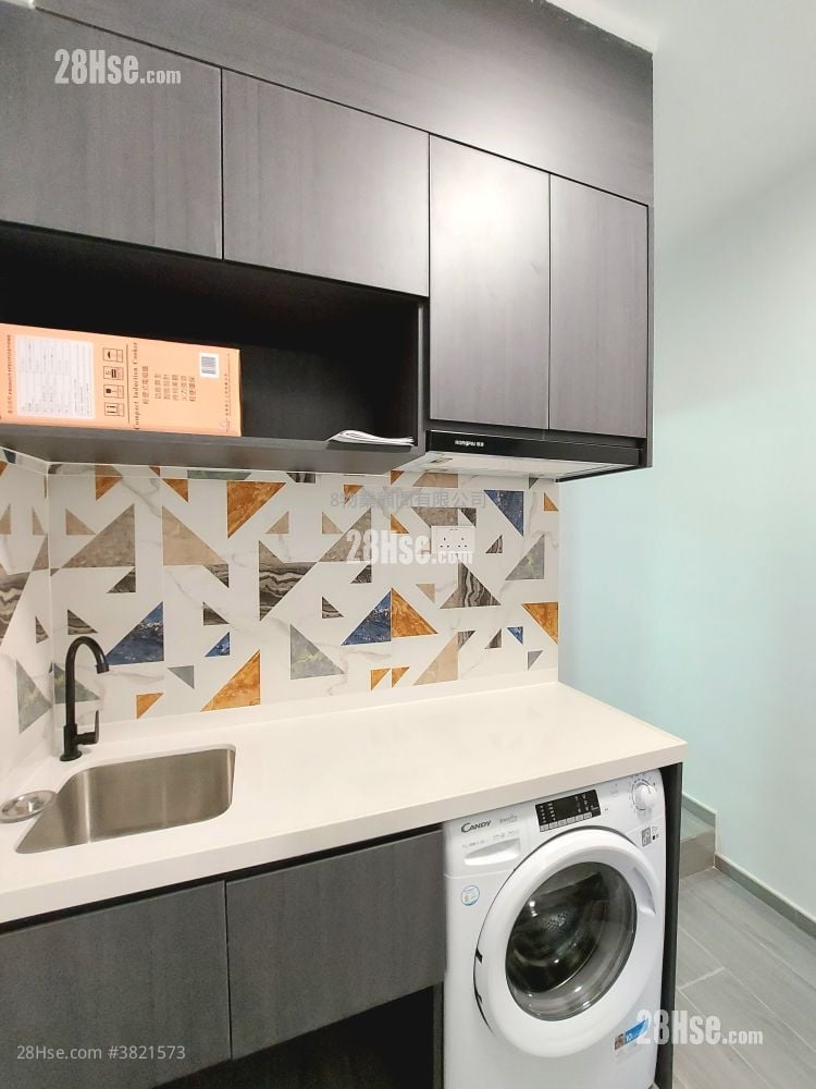 良士大厦 租盘 1 房 , 1 浴室 180 平方尺