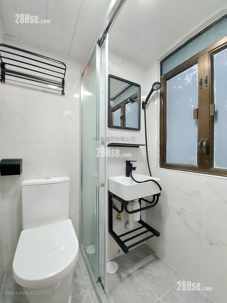 良士大厦 租盘 1 房 , 1 浴室 180 平方尺