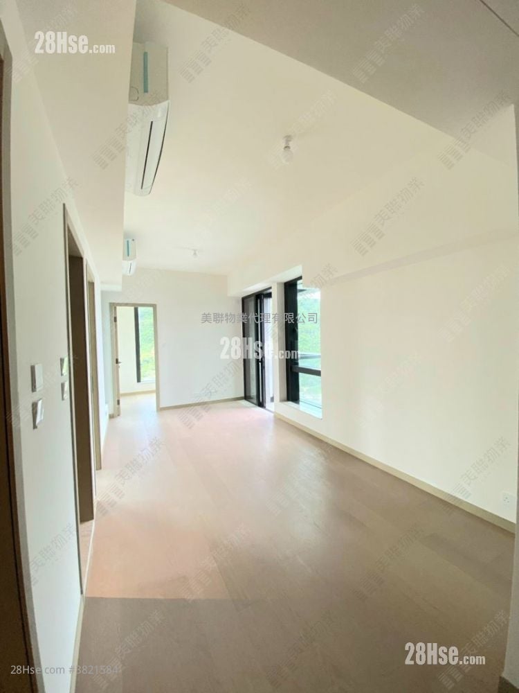 Montego Bay Sell 2 Bedrooms 520 ft²