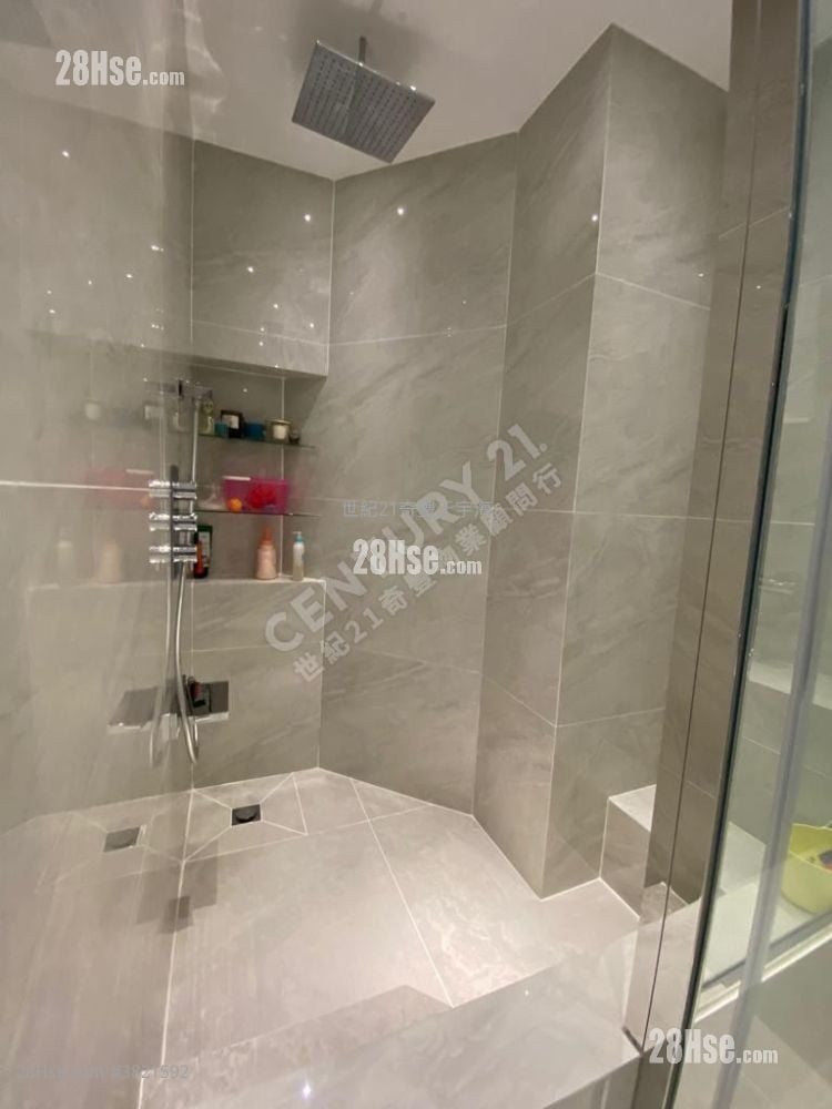 Symphony Bay Sell 3 Bedrooms , 2 Bathrooms 1,031 ft²