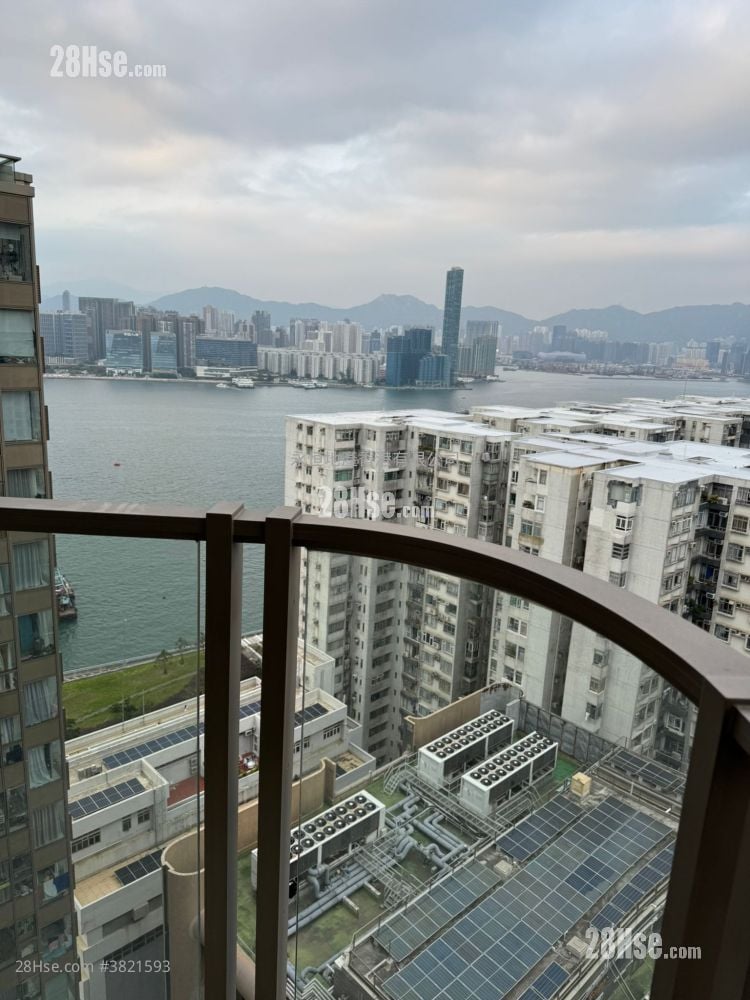 Harbour Glory Rental 2 Bedrooms , 1 Bathroom 533 ft²