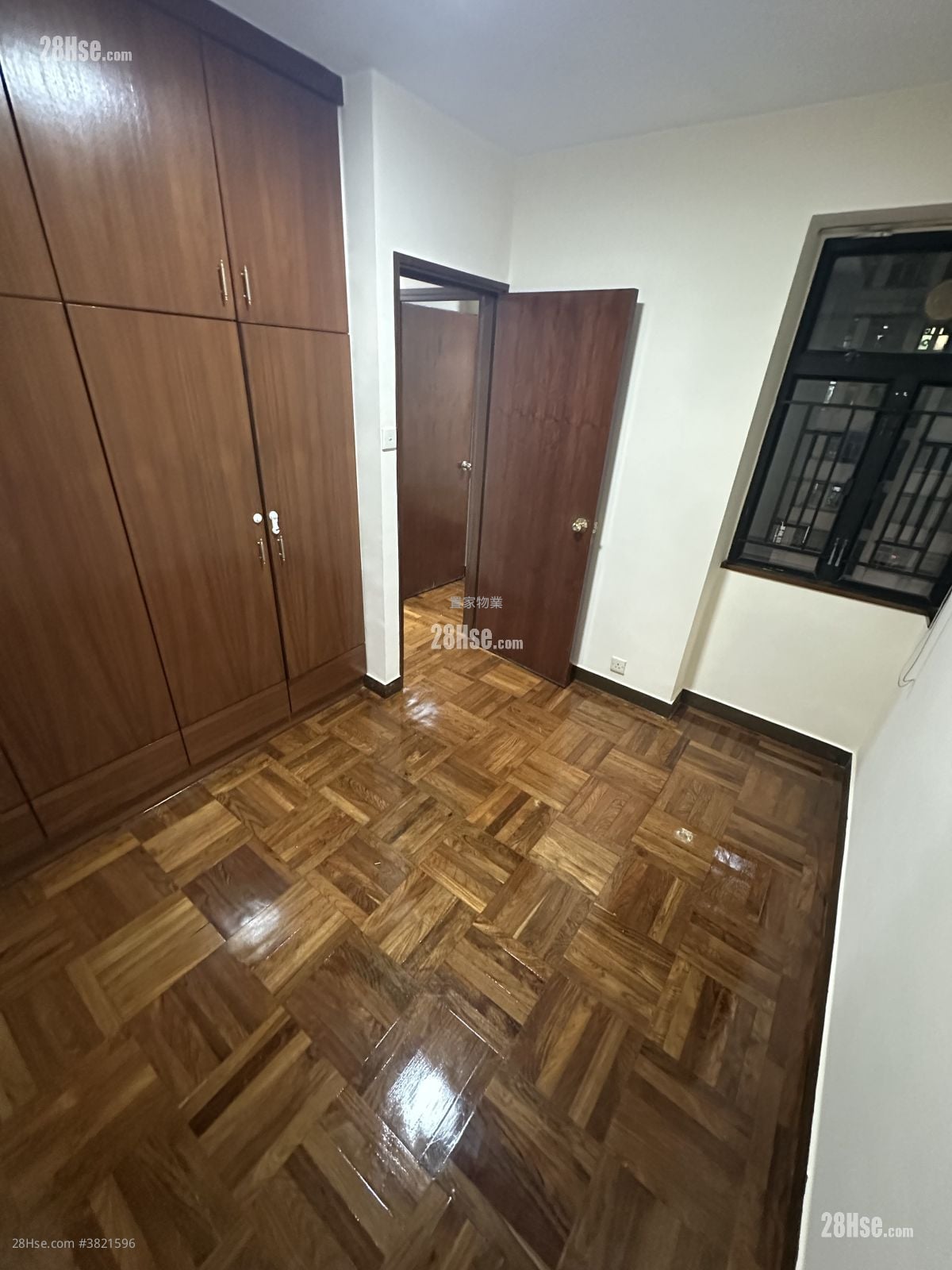 裕民中心 租盤 576 平方呎