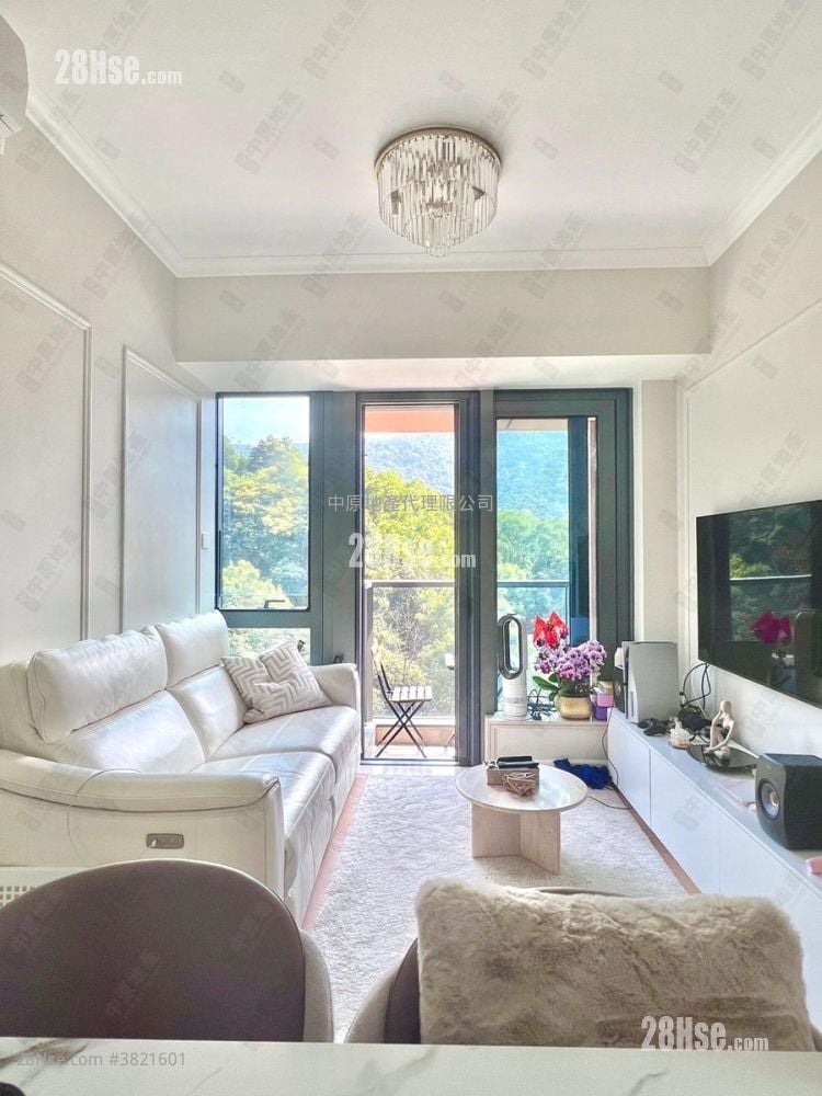 The Regent Sell 2 Bedrooms 457 ft²