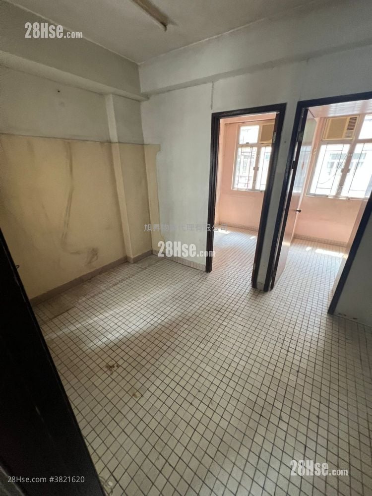 金禧楼 租盘 322 平方尺