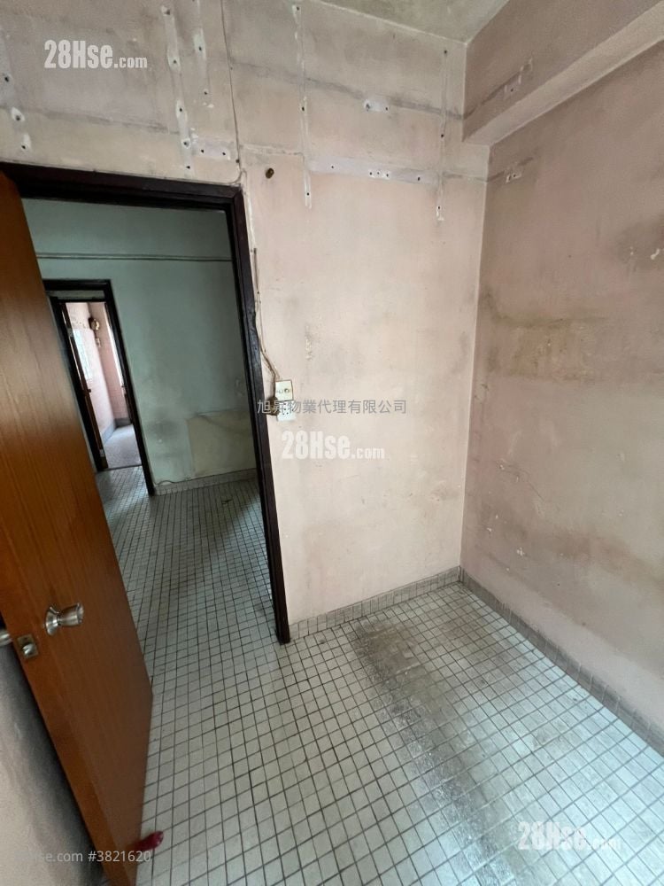 金禧楼 租盘 322 平方尺