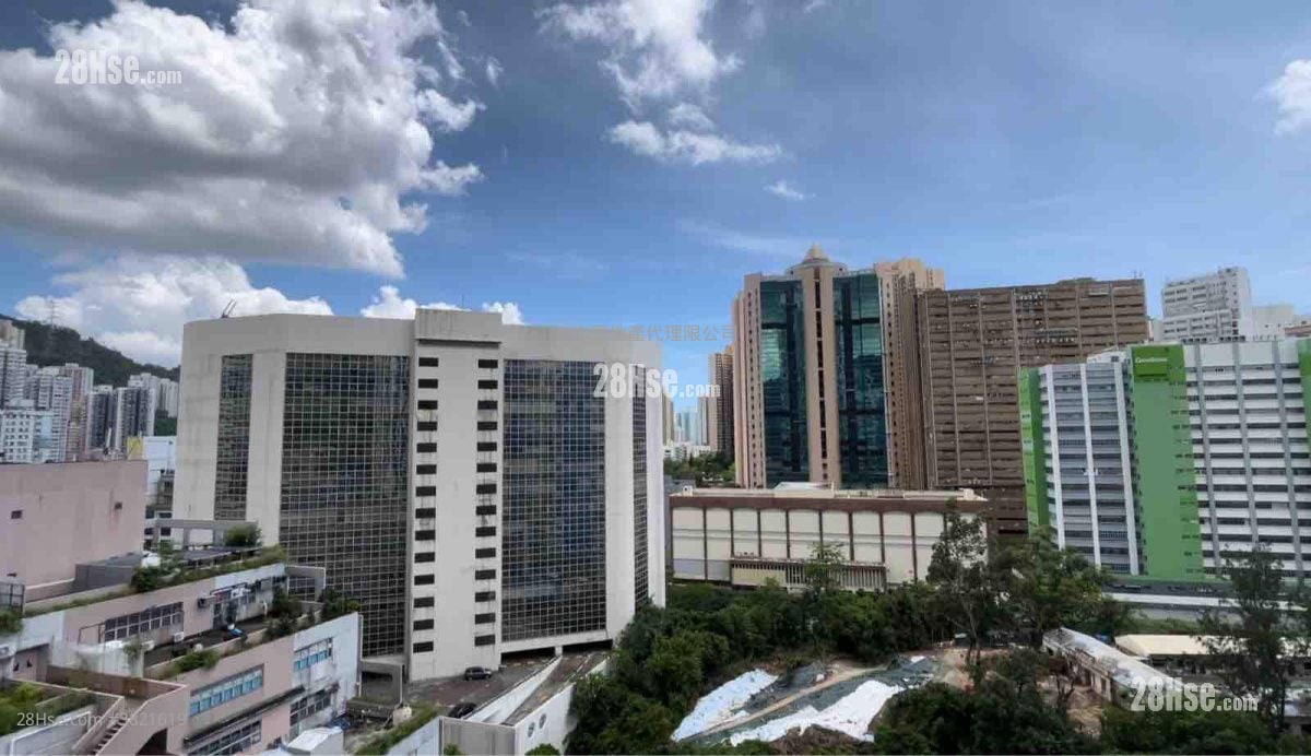 昇柏山 售盤 3 房 , 2 浴室 749 平方呎