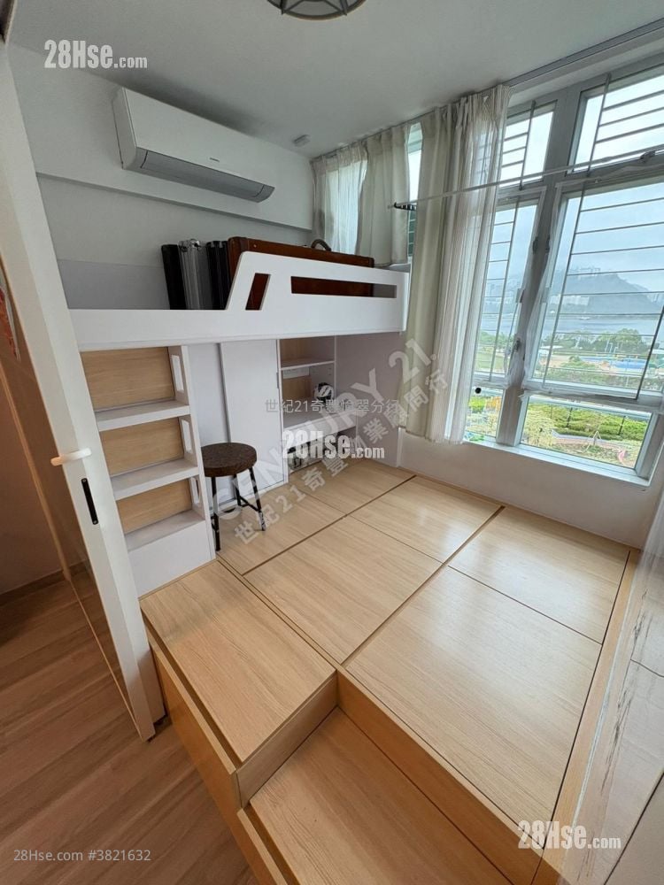 Kam Fai Court Sell 2 Bedrooms , 1 Bathroom 371 ft²