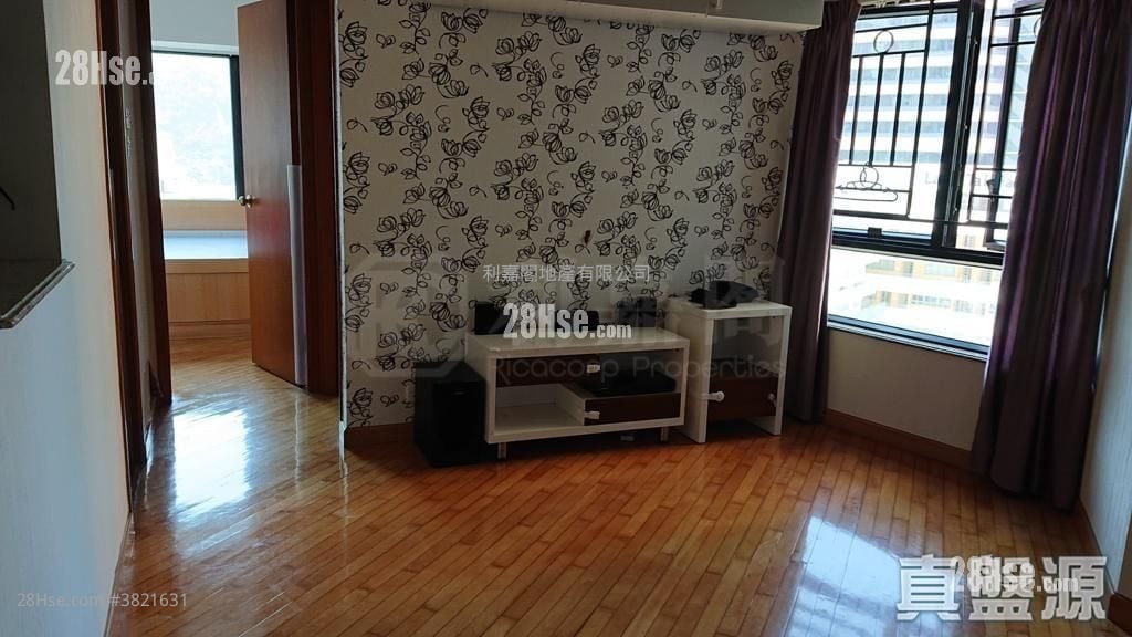 Prima Villa Sell 2 Bedrooms 406 ft²