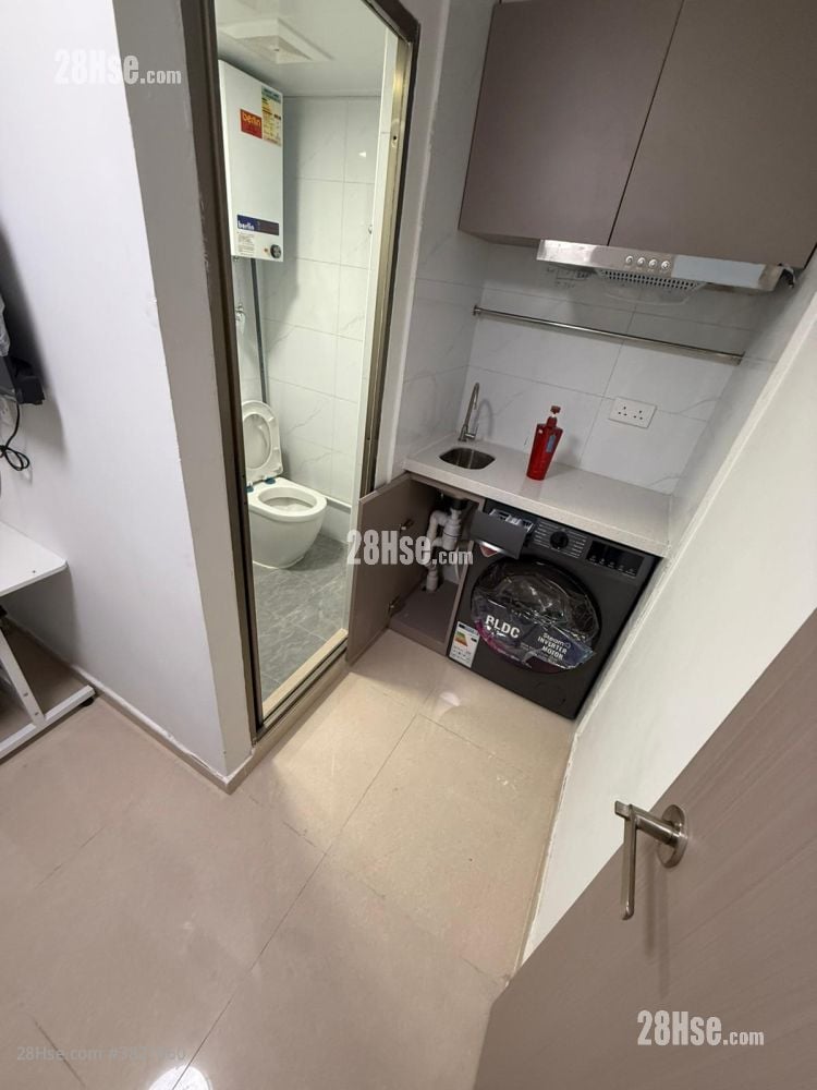 Sum Ming Building Rental 5+ Bedrooms , 5+ Bathrooms 1,000 ft²