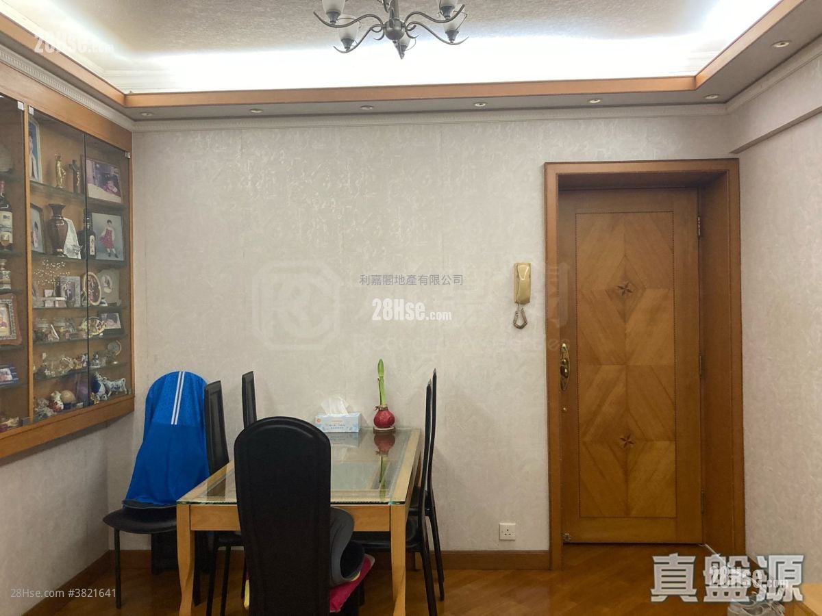 寶峰園 售盤 3 房 822 平方呎