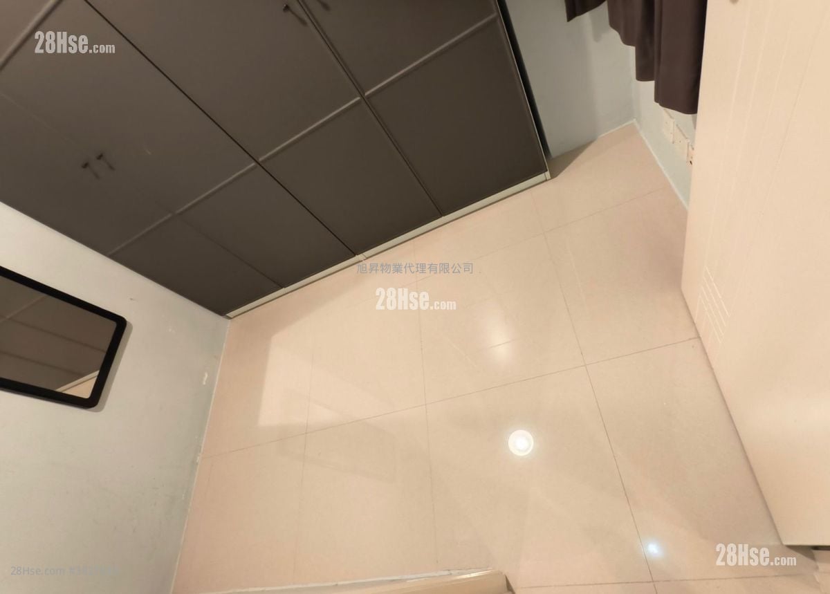 伊利近街10号 租盘 2 房 , 1 浴室 463 平方尺