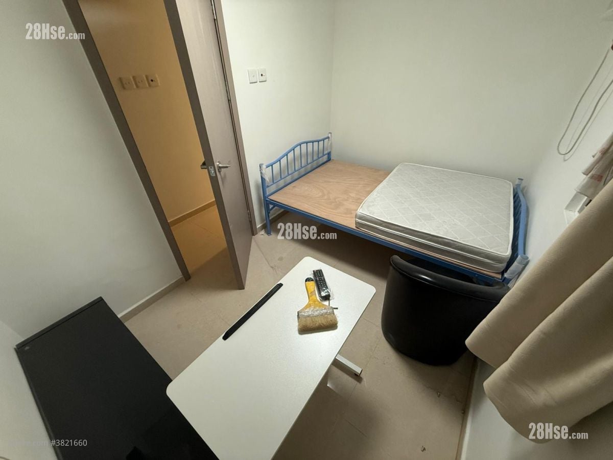 Sum Ming Building Rental 5+ Bedrooms , 5+ Bathrooms 1,000 ft²