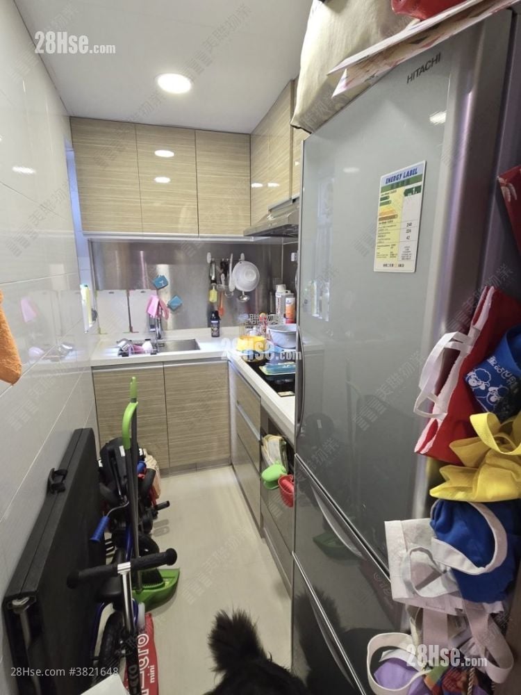 Parkland Villas Sell 2 Bedrooms , 1 Bathroom 389 ft²