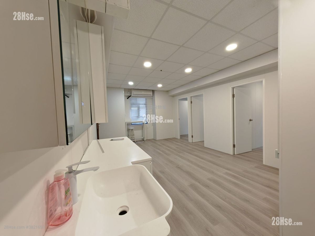 锦兴大厦 租盘 4 房 , 1 厕所