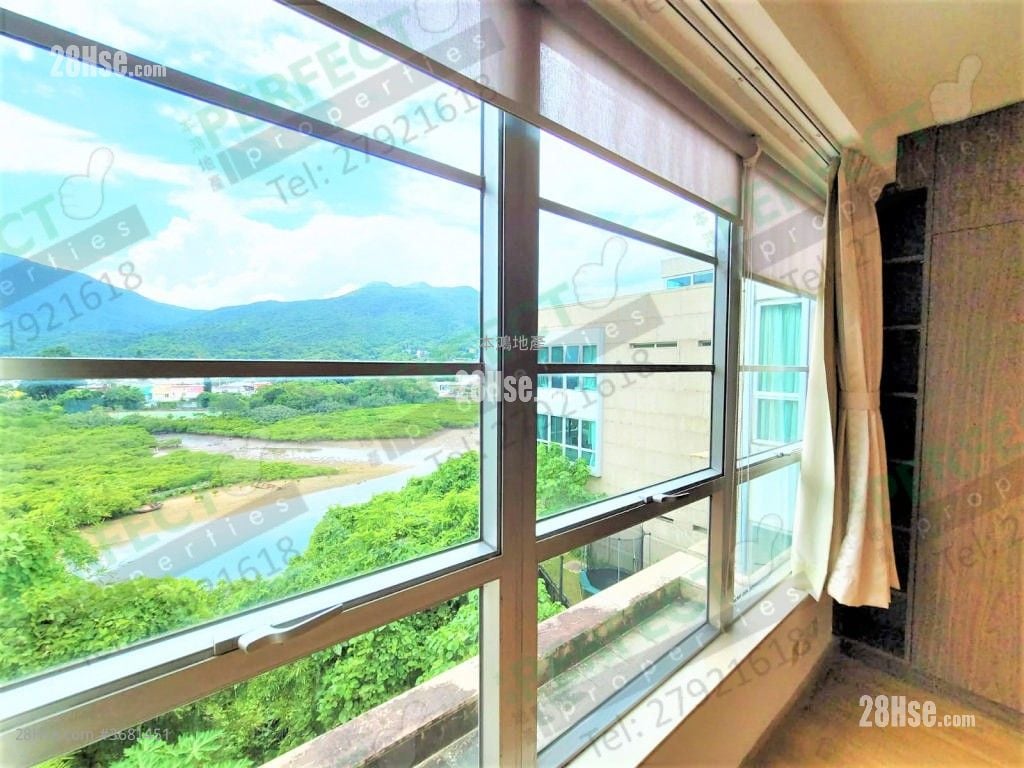 Royal Bay Rental 4 Bedrooms 2,004 ft²