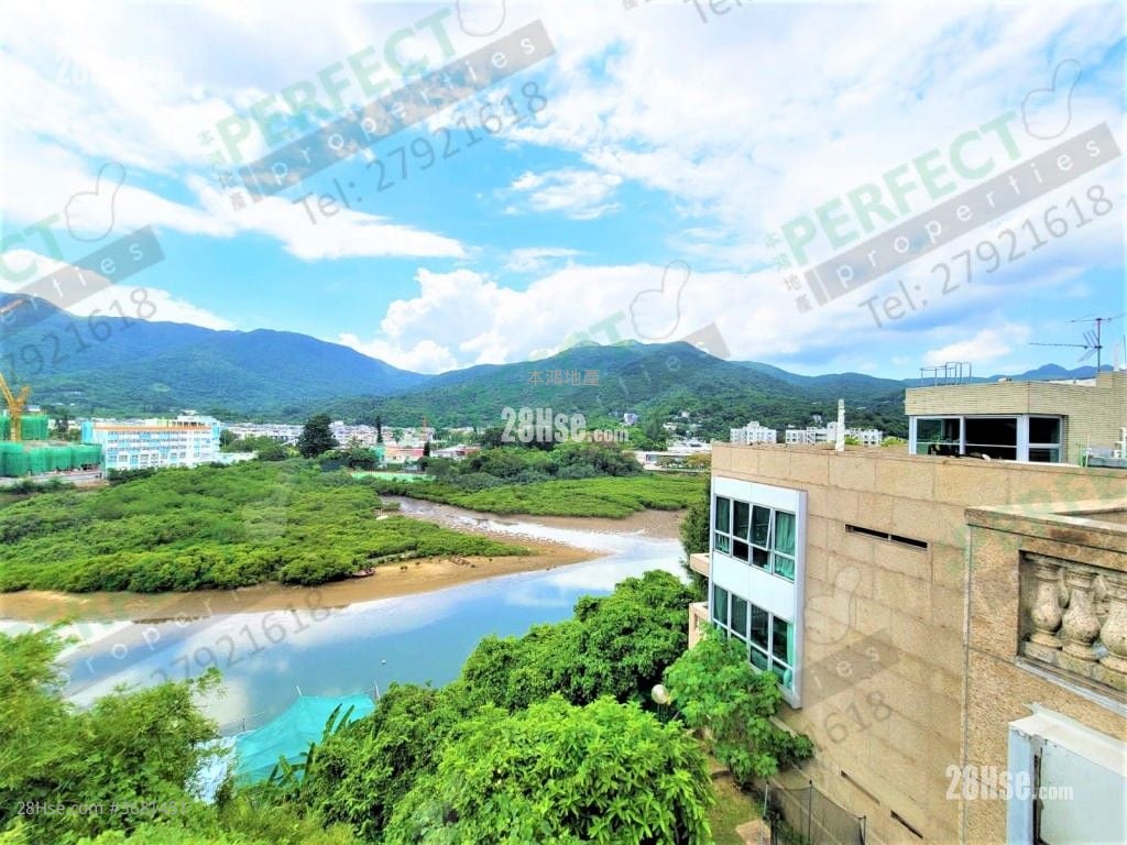 Royal Bay Rental 4 Bedrooms 2,004 ft²