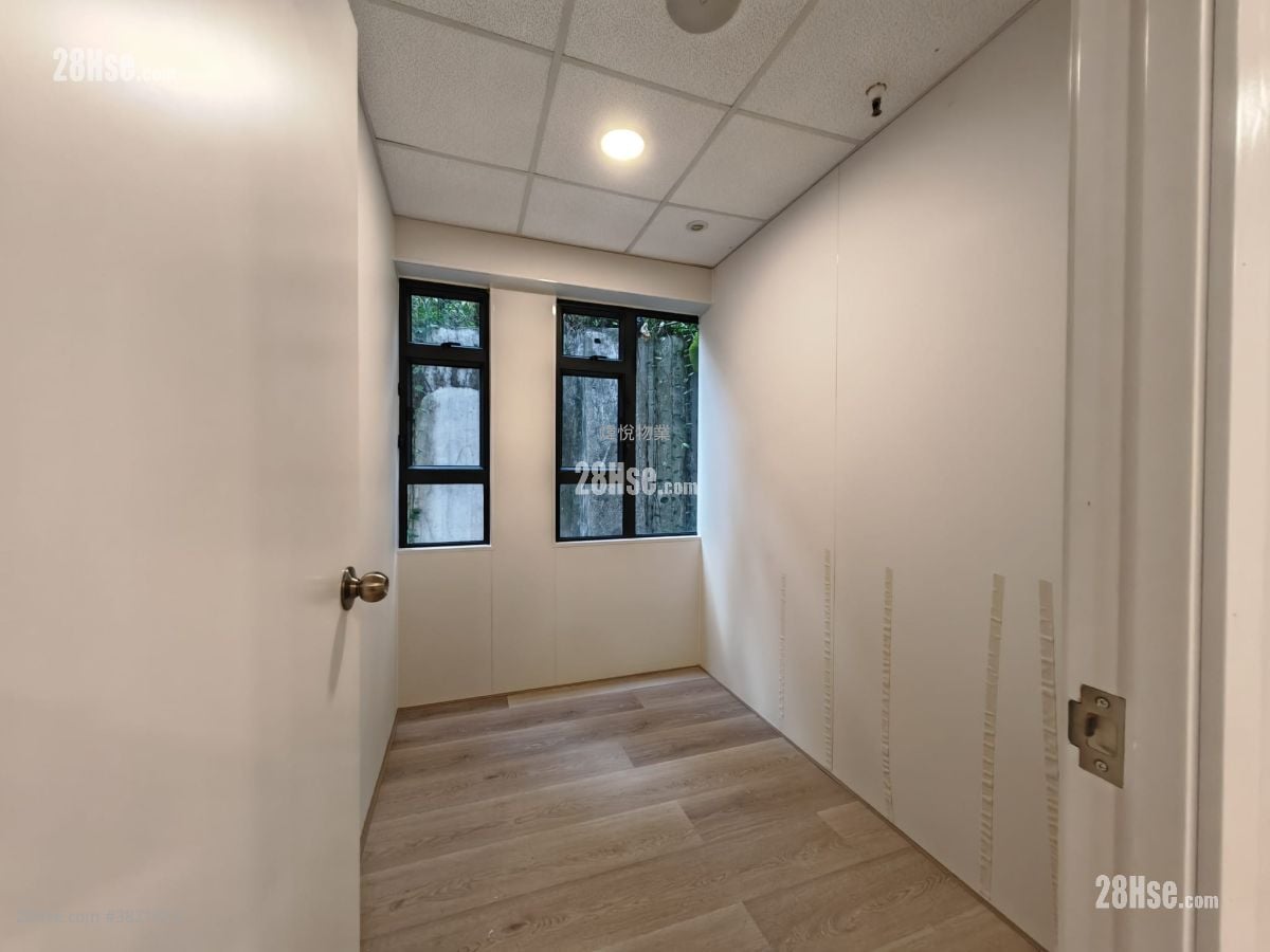 锦兴大厦 租盘 4 房 , 1 厕所