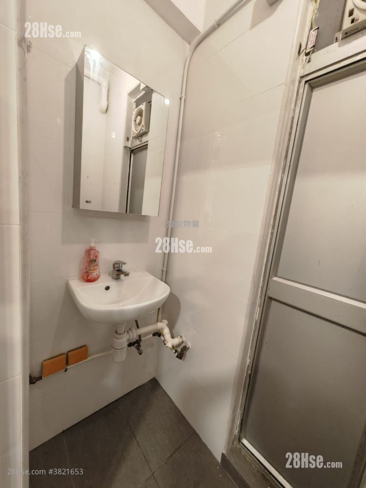 锦兴大厦 租盘 4 房 , 1 厕所