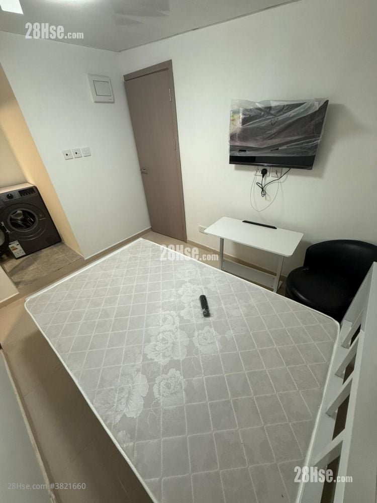 Sum Ming Building Rental 5+ Bedrooms , 5+ Bathrooms 1,000 ft²