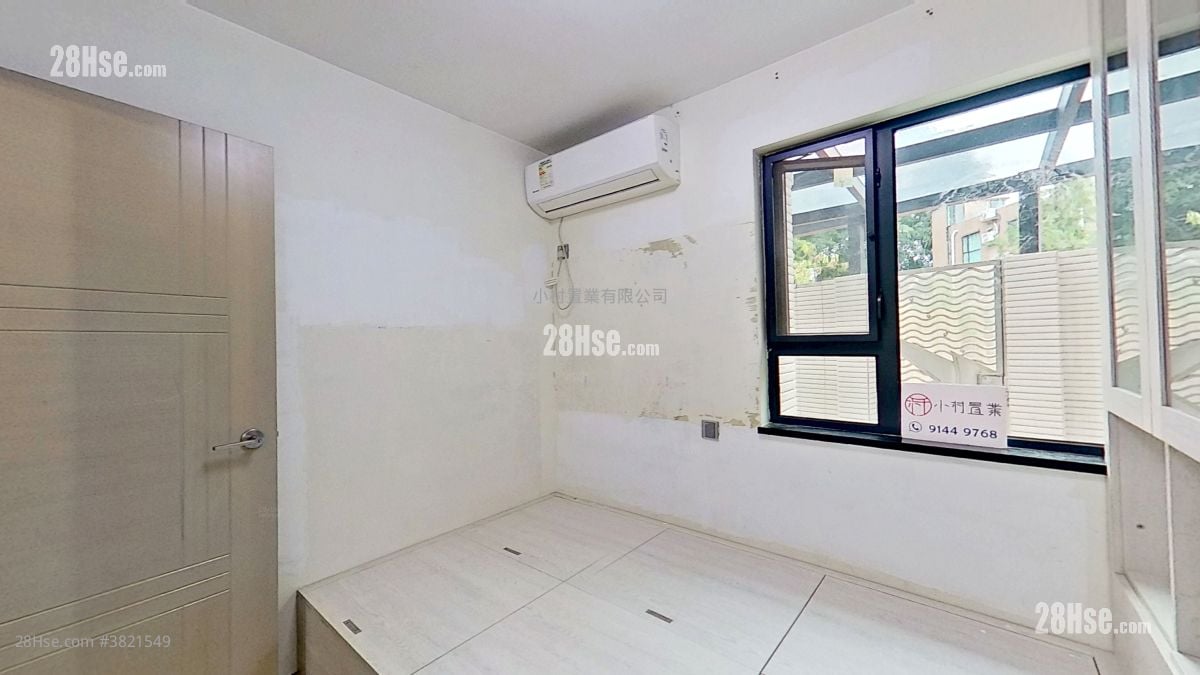 睡房 3: 下輋 售盤 3 房 , 2 浴室 622 平方呎