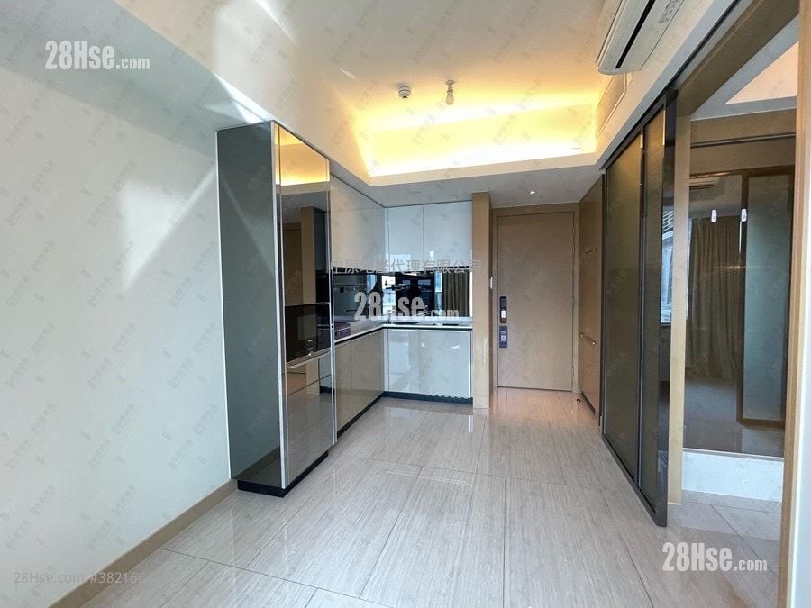 Cullinan West Rental 1 Bedroom , 1 Bathroom 358 ft²