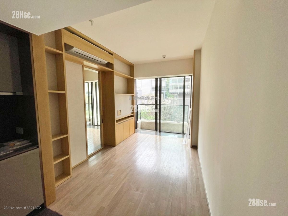 Eight Kwai Fong Happy Valley 租盘 1 房 , 1 浴室 411 平方尺