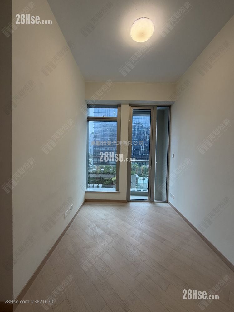 Mayfair By The Sea 8 Rental 3 Bedrooms , 2 Bathrooms 699 ft²