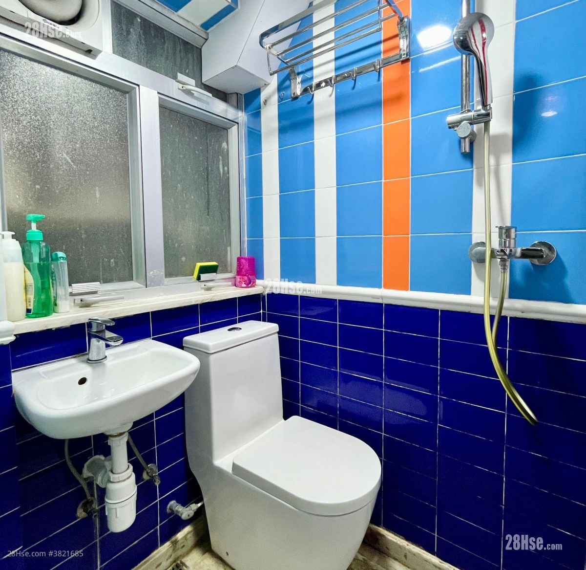 Man Yuen Building Rental Studio , 1 Bathroom 665 ft²