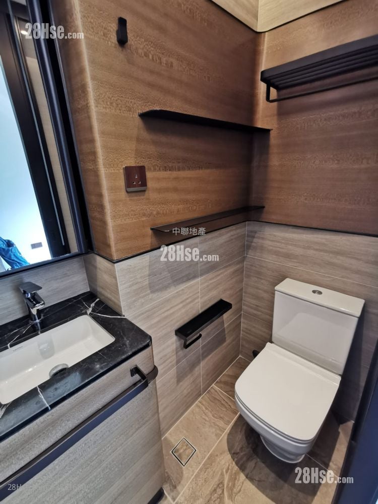 One Artlane Rental Studio , 1 Bathroom 224 ft²