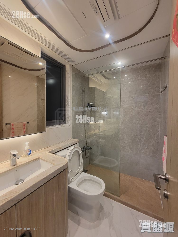 Upper River Bank Sell 2 Bedrooms 466 ft²