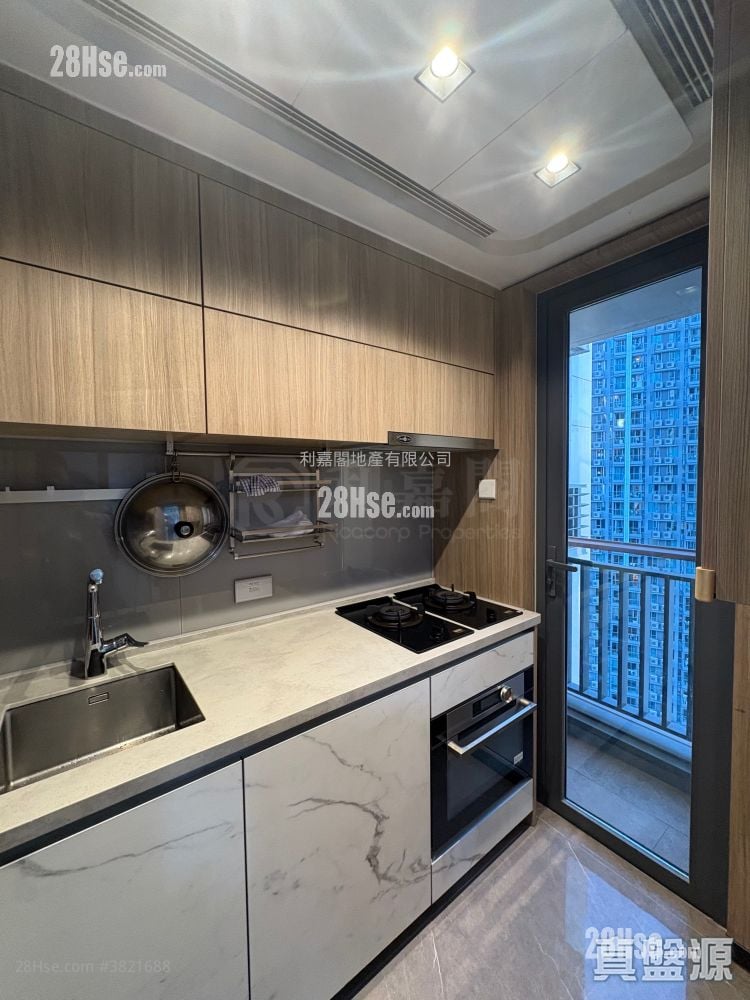 Upper River Bank Sell 2 Bedrooms 466 ft²