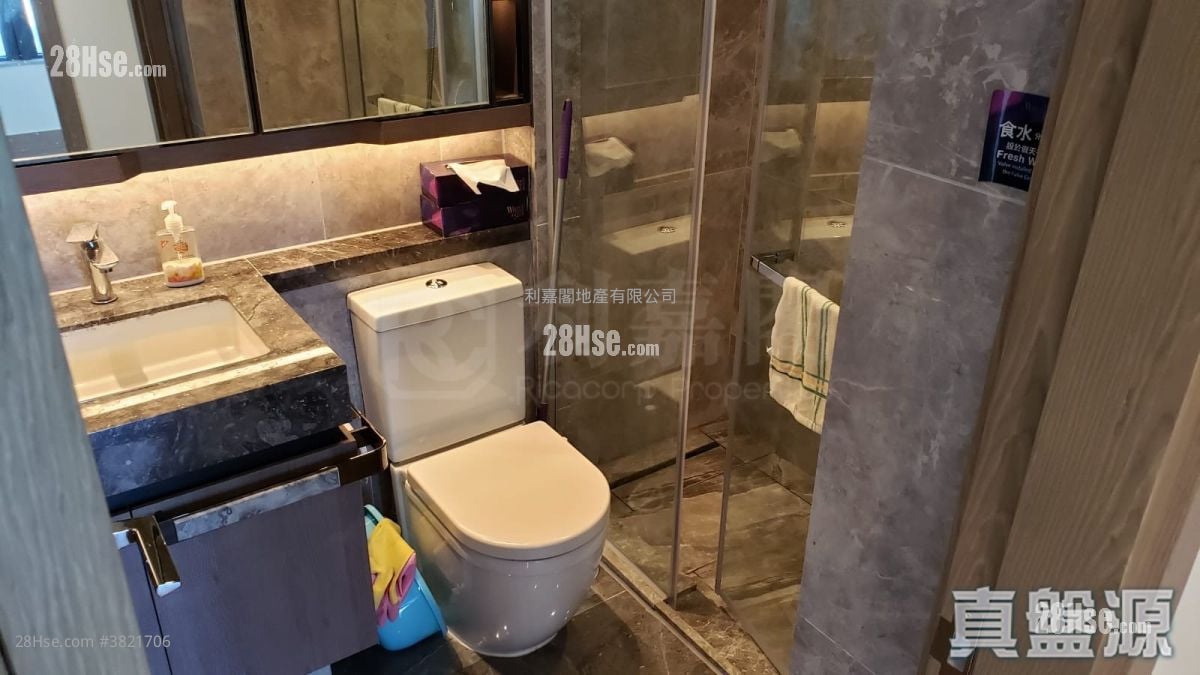 Wings At Seaii Sell 2 Bedrooms , 1 Bathroom 477 ft²