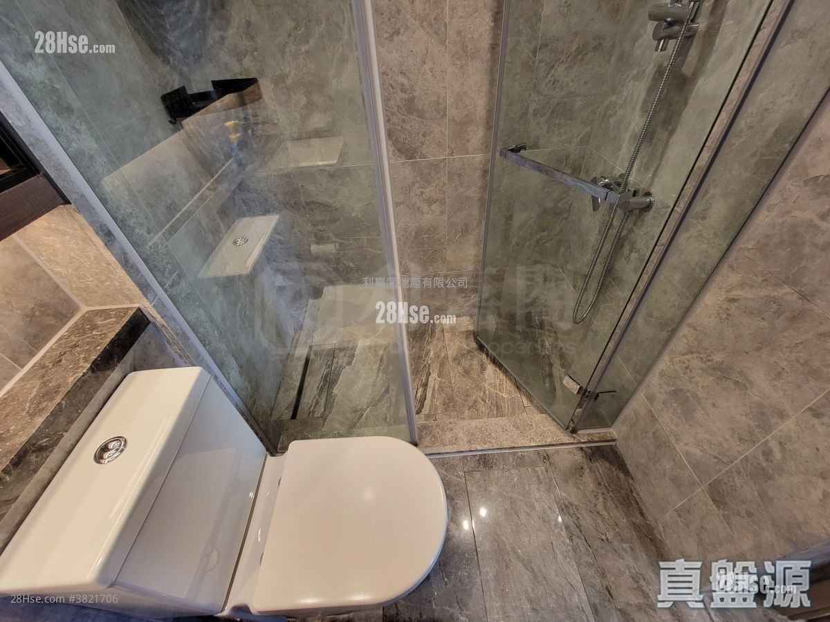 Wings At Seaii Sell 2 Bedrooms , 1 Bathroom 477 ft²