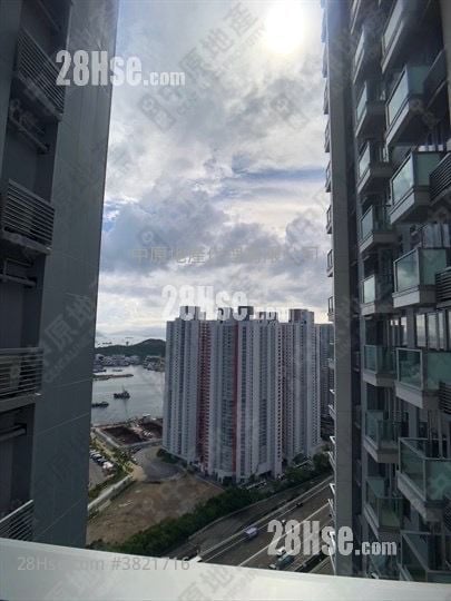 Cullinan West Rental 2 Bedrooms , 1 Bathroom 526 ft²