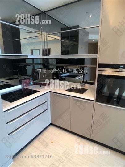 Cullinan West Rental 2 Bedrooms , 1 Bathroom 526 ft²