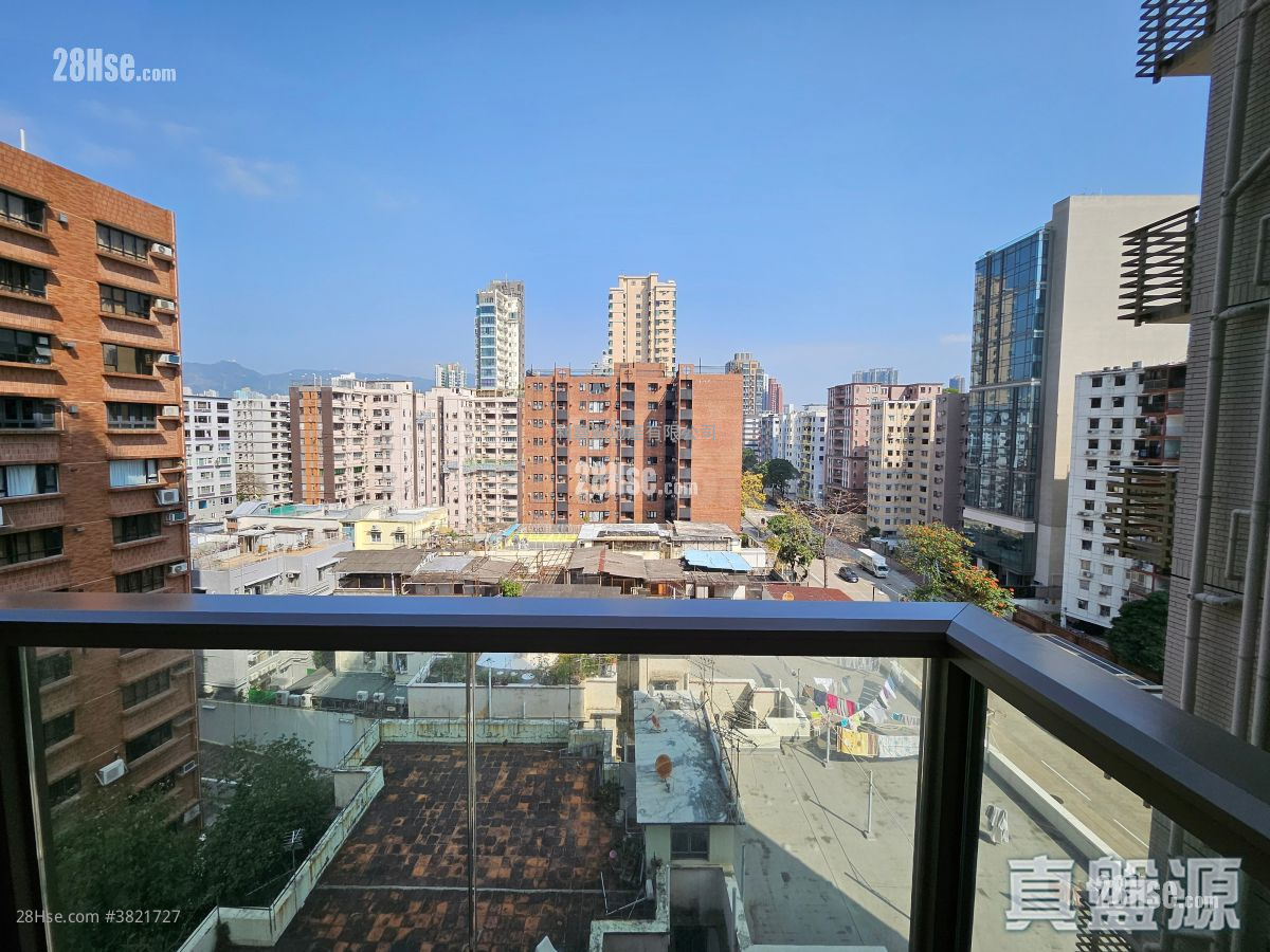 名钻 租盘 2 房 423 平方尺