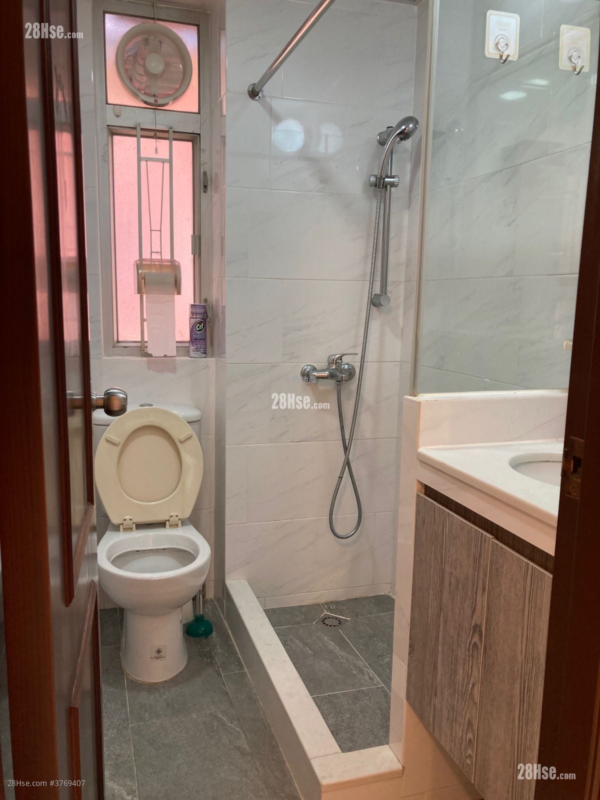 黃埔新村 租盤 3 房 , 1 浴室 442 平方呎