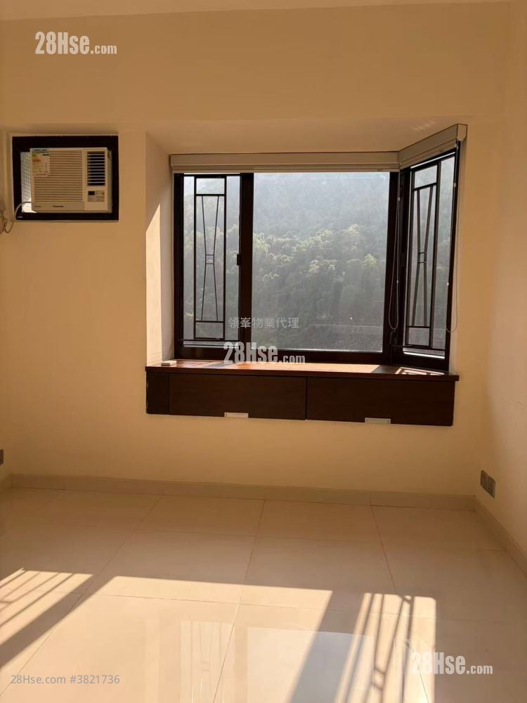 Tycoon Court Rental 3 Bedrooms , 2 Bathrooms 839 ft²