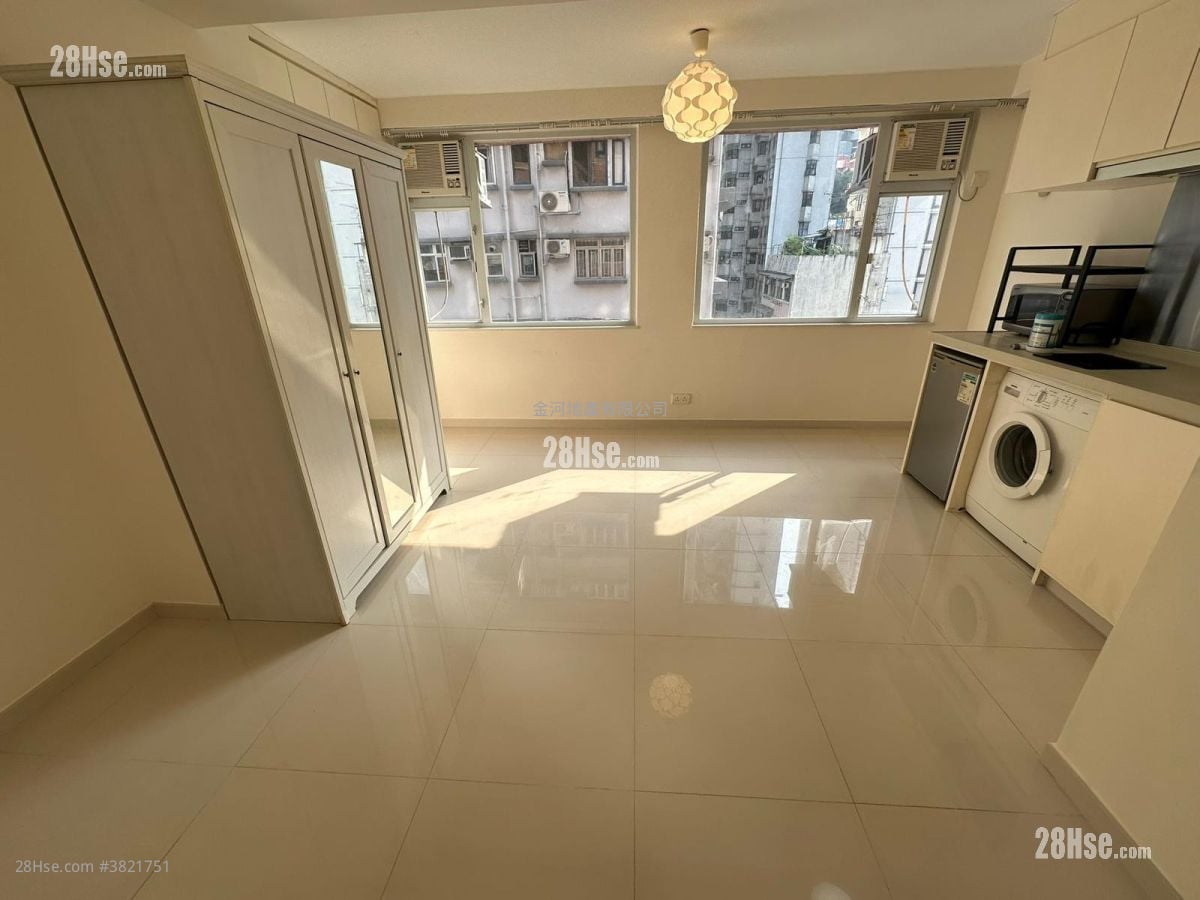 華冠大廈 售盤 開放式間隔 , 1 浴室 260 平方呎