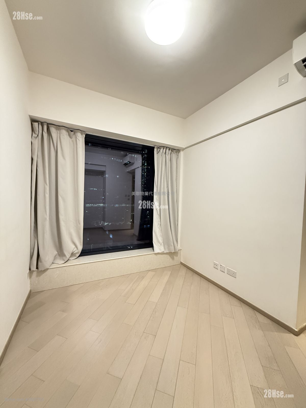 The Wings Sell 3 Bedrooms 663 ft²