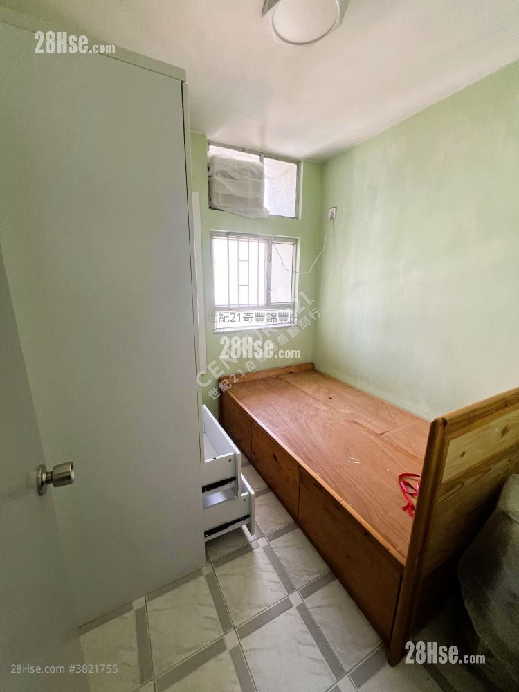 錦鞍苑 售盤 3 房 , 1 浴室 554 平方呎