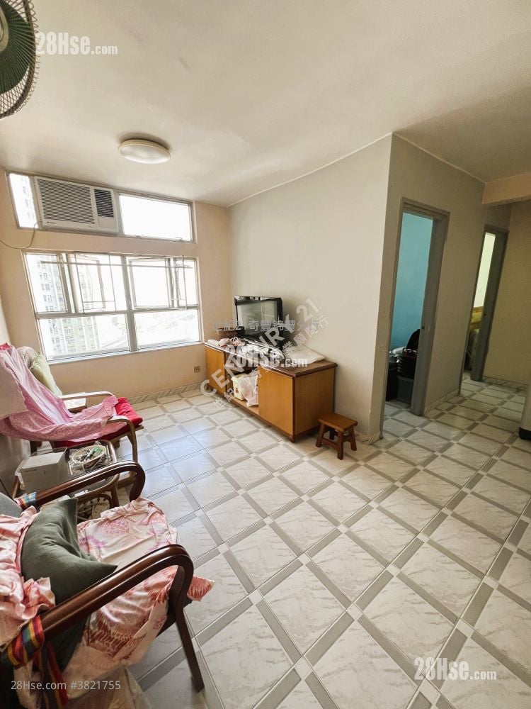 錦鞍苑 售盤 3 房 , 1 浴室 554 平方呎