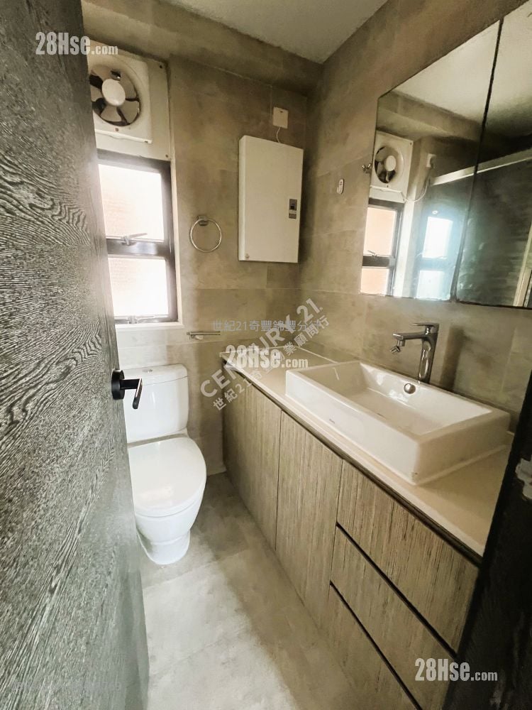 新港城 售盤 3 房 , 1 浴室 519 平方呎