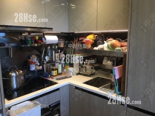 Wetland Seasons Park Sell 3 Bedrooms 568 ft²