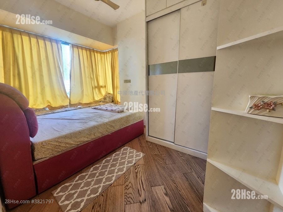 The Visionary Sell 2 Bedrooms 669 ft²